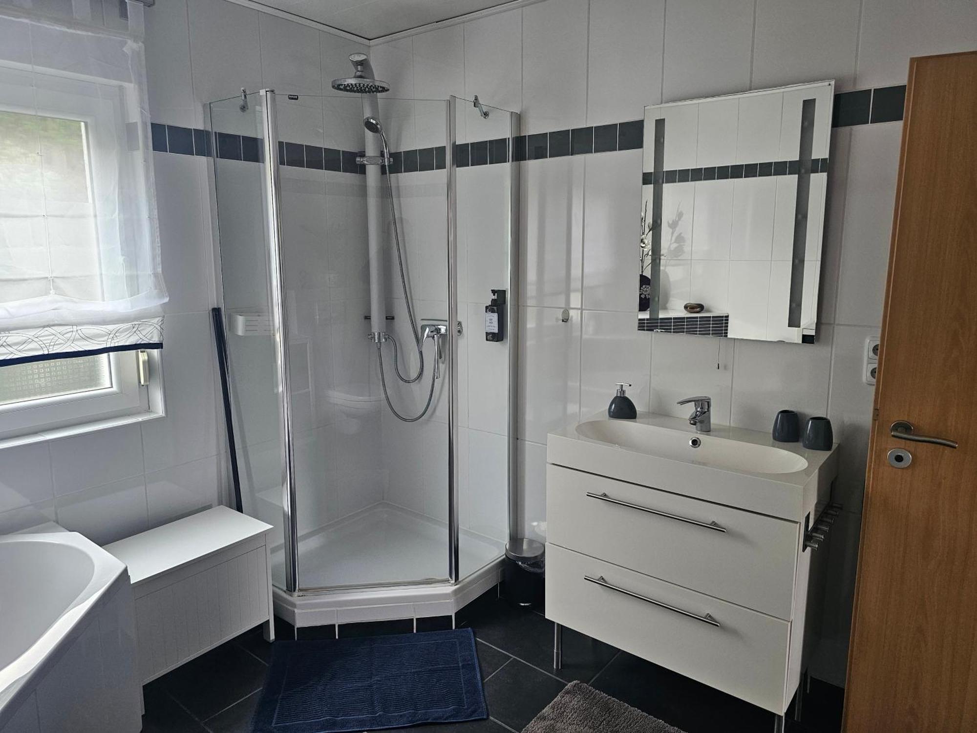 קאסל Lenny'S Ferienwohnung מראה חיצוני תמונה